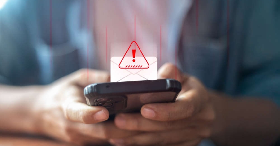 الإمارات توضح السبب وراء إرسال رسائل الإنذار المبكر اليوم