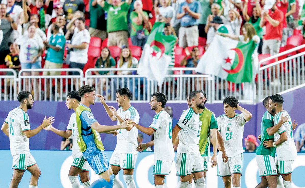 كأس العالم 2026.. الجزائر ومصر تخوضان مواجهتين حاسمتين أمام سويسرا وأستراليا في دور الـ 32 غدا