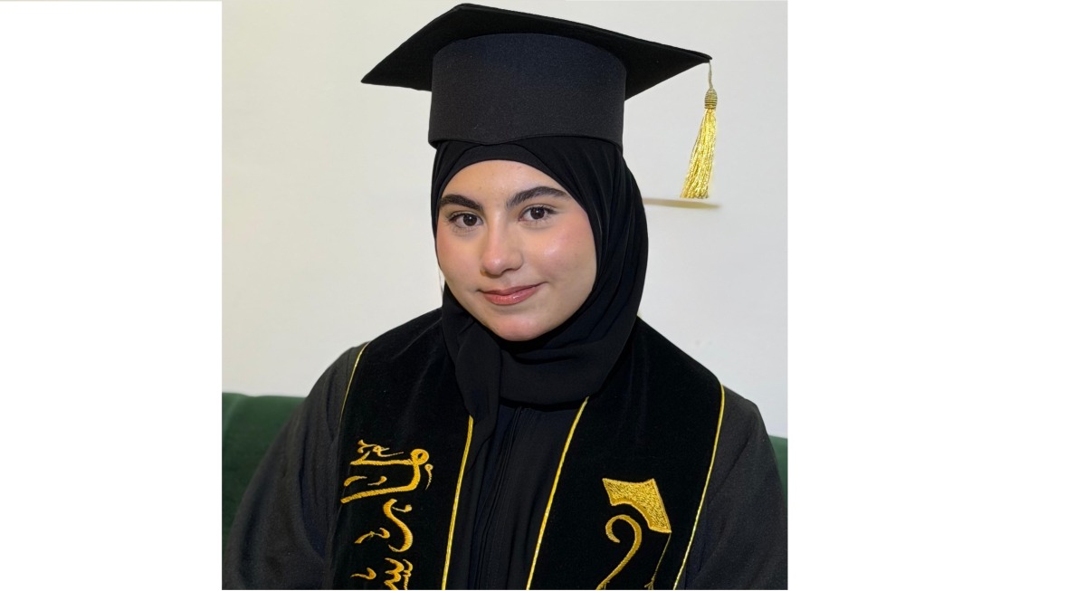 لمار سامي هداية الحاصلة على نسبة 99.5%: النجاح والتفوق ثمرة الاجتهاد وأشكر الوزارة والمدرسة