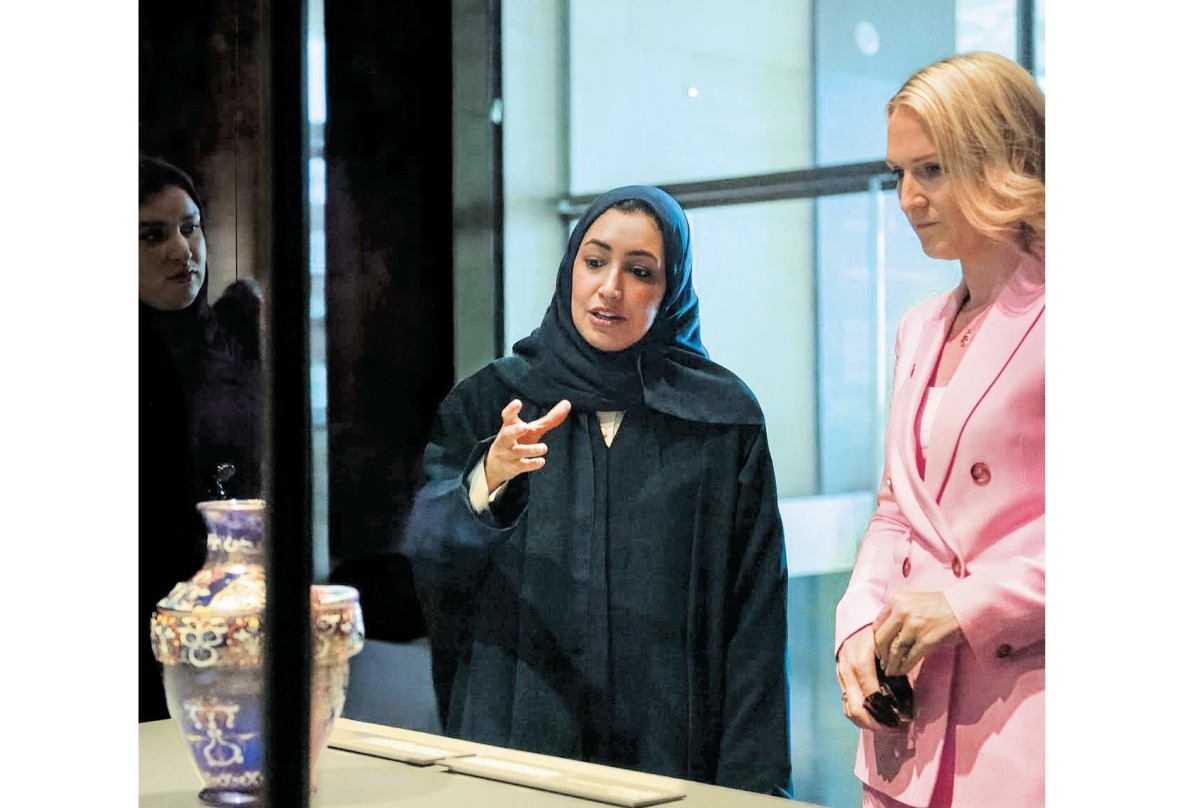 الشرق