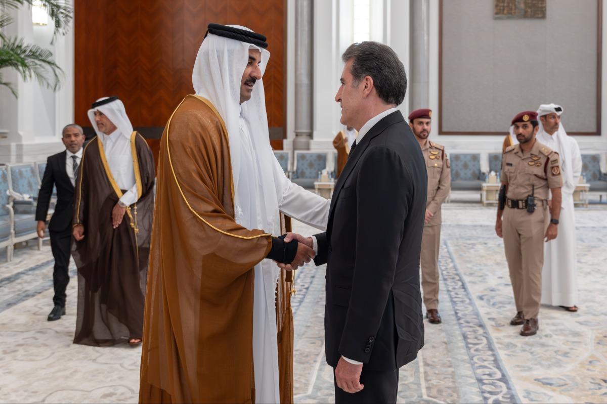 الشرق