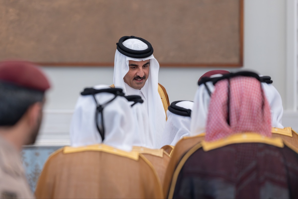 الشرق