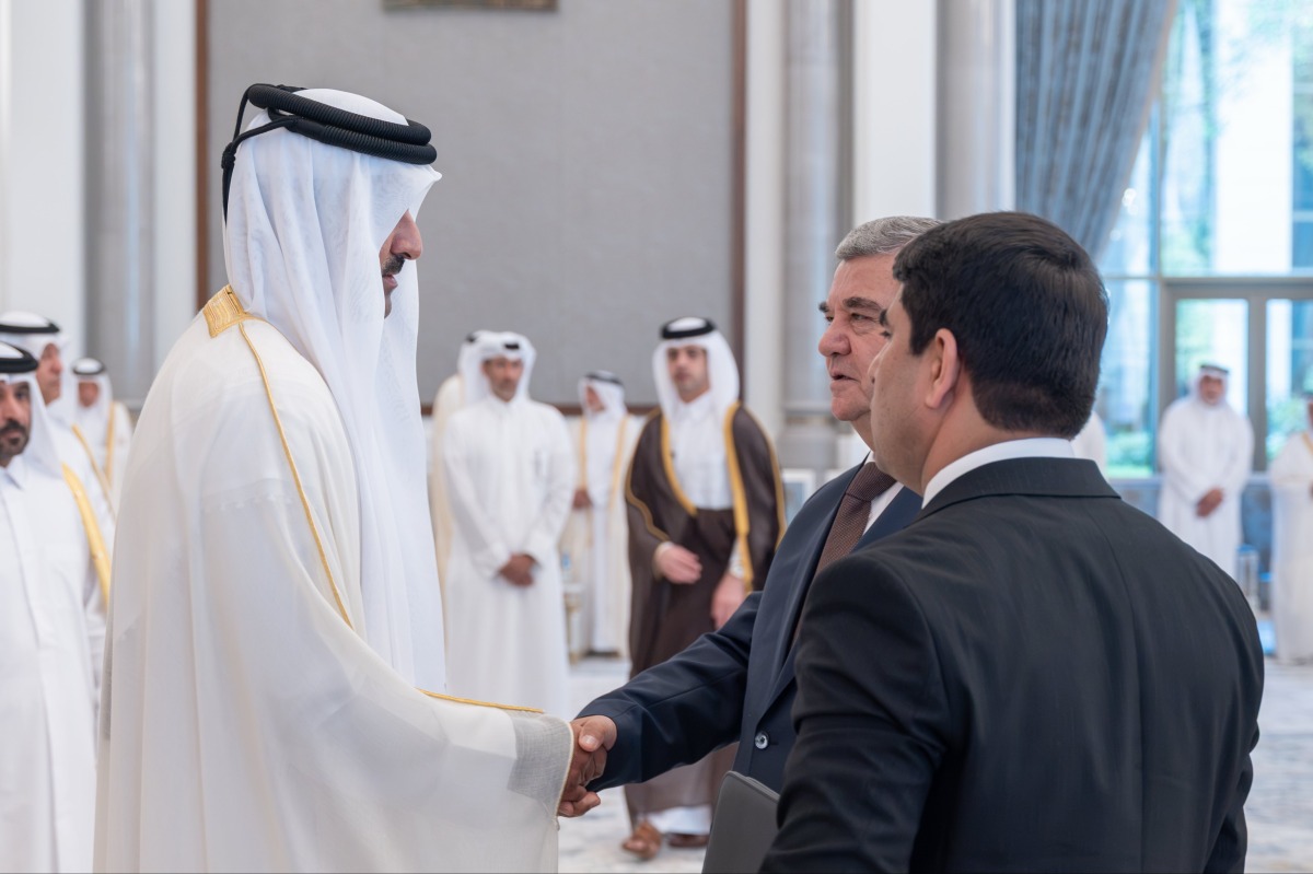 الشرق