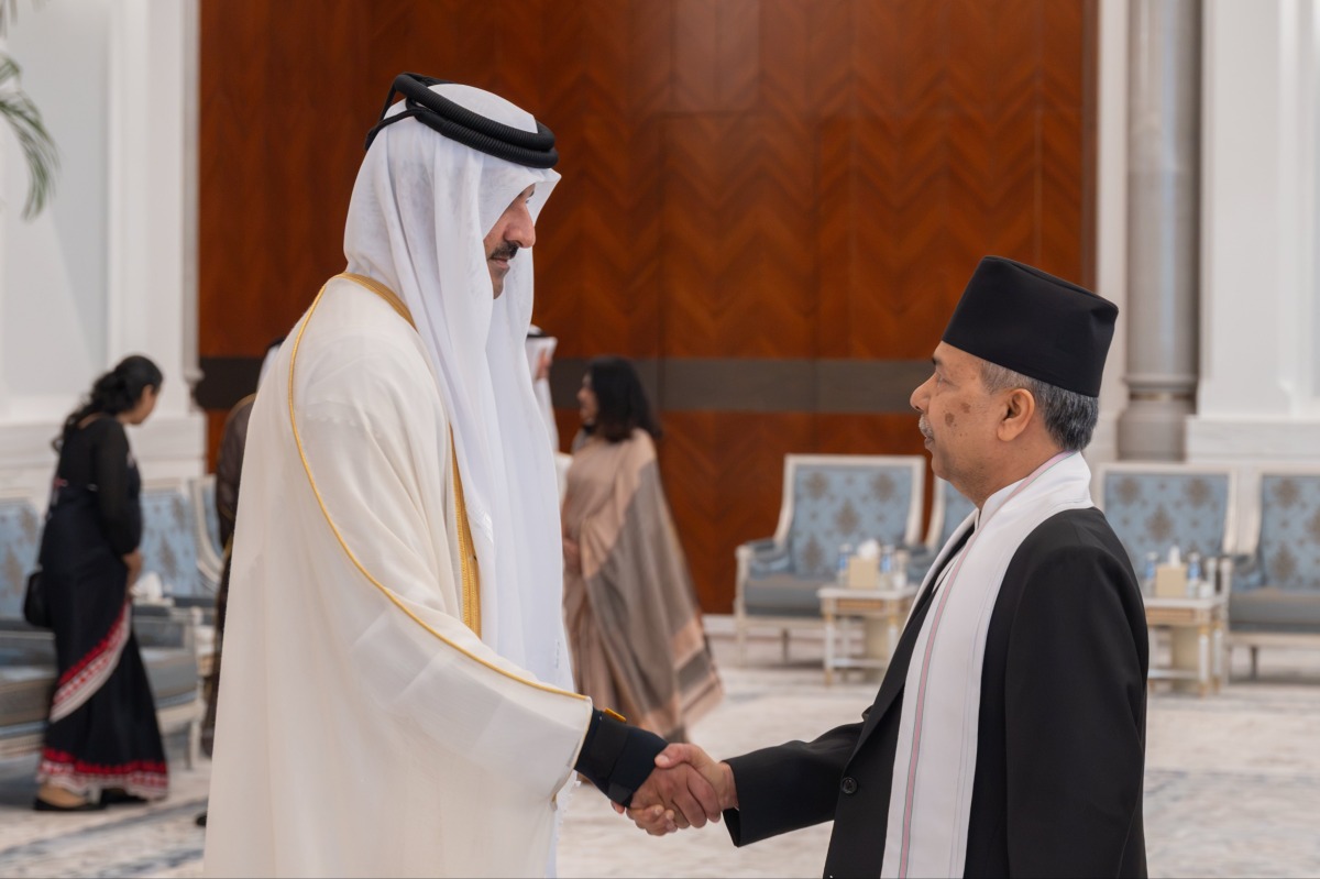 الشرق