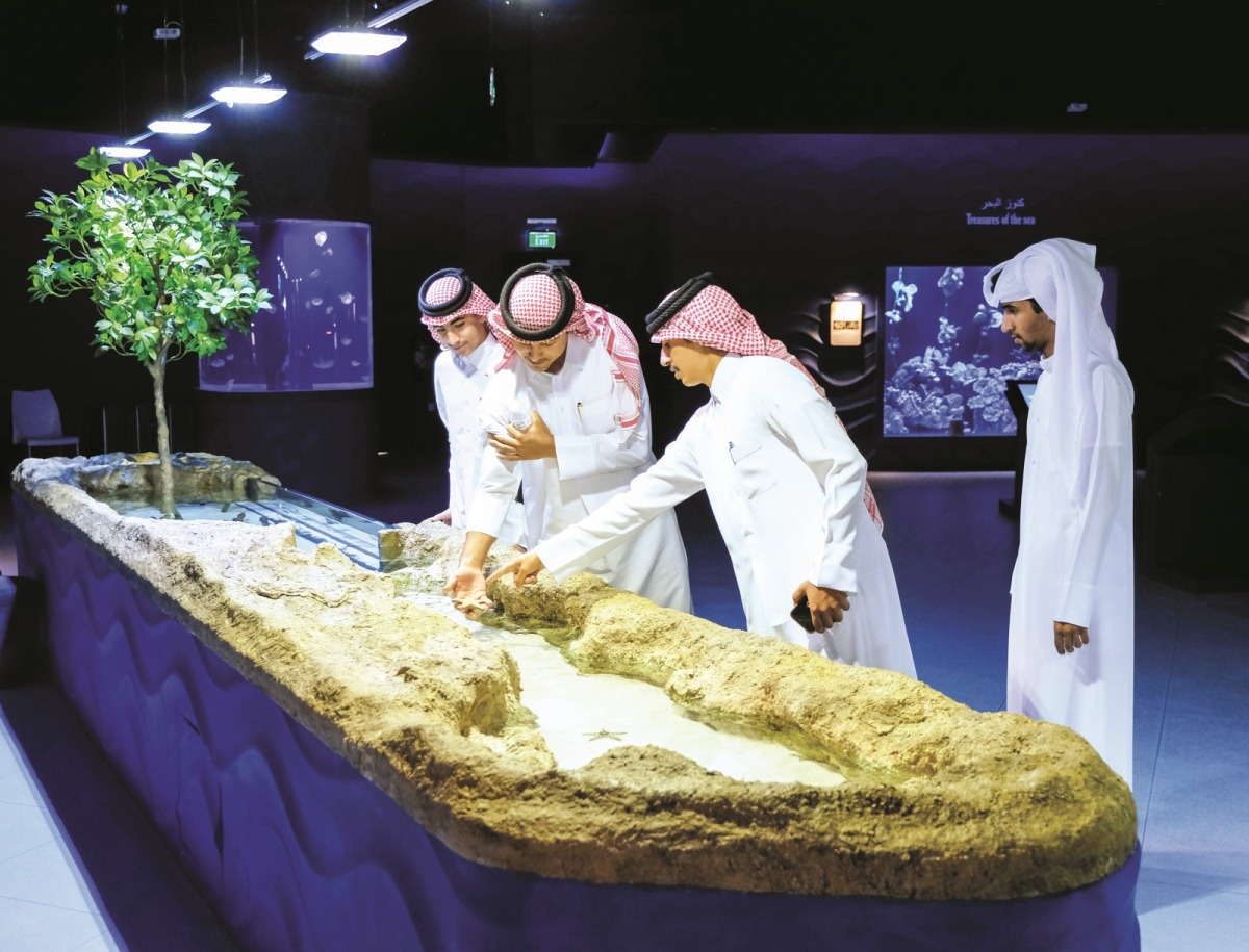 الشرق