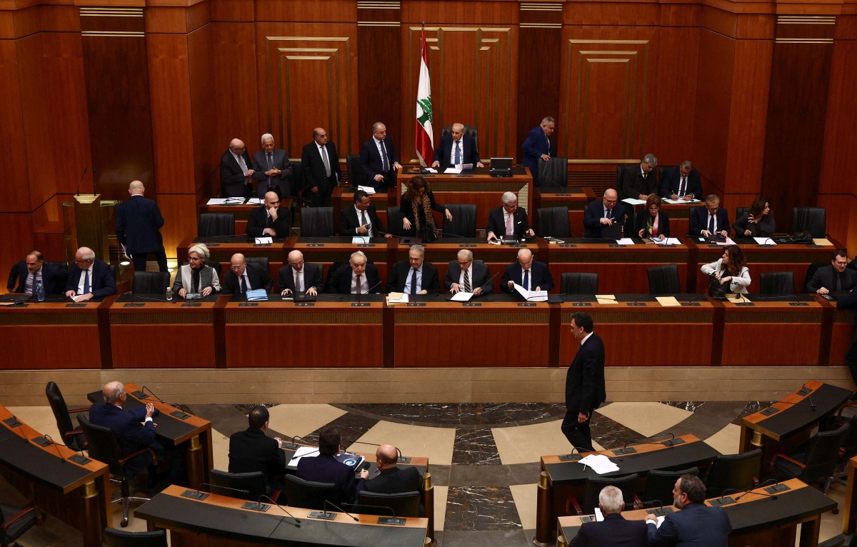 البرلمان اللبناني يقر قانون العفو العام
