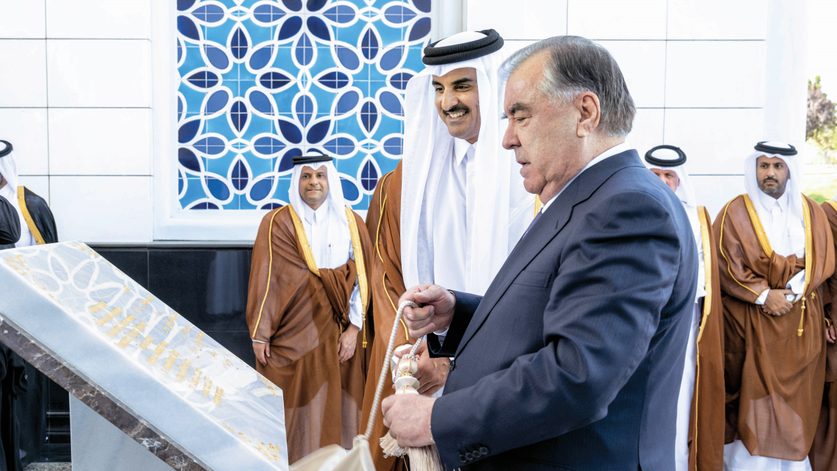 مسجد أبي حنيفة.. الأثر الطيب للأمير الوالد لدى شعب طاجيكستان